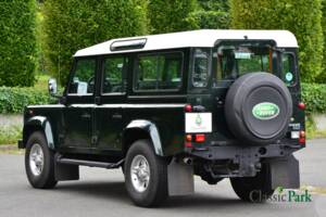 Afbeelding 3/50 van Land Rover Defender 110 Td5 (2000)