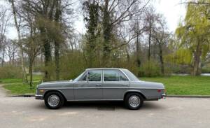 Bild 9/12 von Mercedes-Benz 250 (1971)