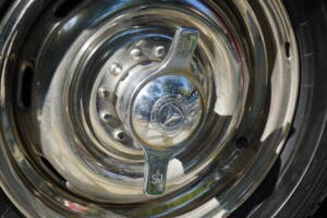 Image 14/18 of Mercedes-Benz 300 SL &quot;Gullwing&quot; (1955)