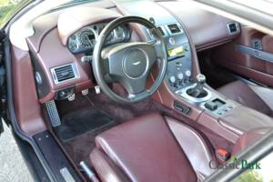 Image 19/50 de Aston Martin V8 Vantage (2005)