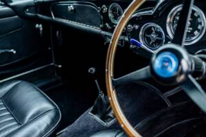 Image 35/50 de Aston Martin DB 4 (1960)