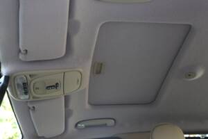 Imagen 43/77 de Jaguar XJ 8 4.2 (2005)