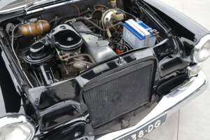 Afbeelding 45/50 van Mercedes-Benz 230 S (1967)