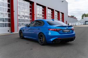 Bild 2/10 von Alfa Romeo Giulia Quadrifoglio (2019)