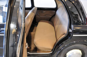 Image 13/26 of FIAT 1100-103 (1954)