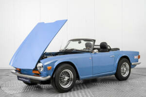 Immagine 37/50 di Triumph TR 6 (1973)
