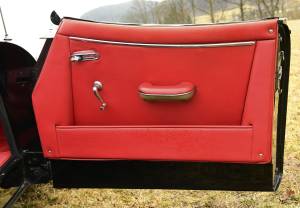 Image 27/47 of Jaguar XK 150 3.4 S OTS (1959)