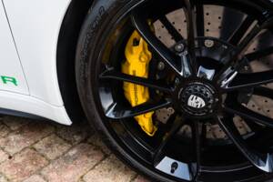 Image 37/42 of Porsche 911 R (2016)