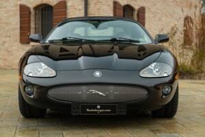 Bild 3/50 von Jaguar XK8 4.0 (2006)