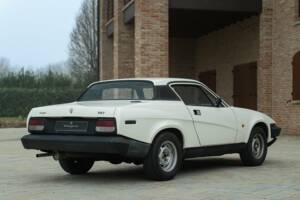 Image 7/49 of Triumph TR 7 Europa (1977)