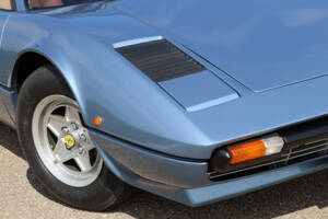Bild 23/50 von Ferrari 308 GTB (1976)