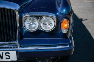 Image 38/47 of Bentley Continental (1987)