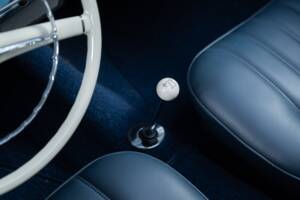 Image 25/40 of Mercedes-Benz 190 SL (1962)