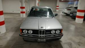Image 1/22 of BMW 320/6 (1981)