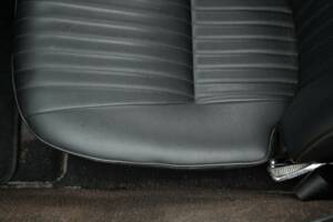 Image 19/50 of Triumph TR 7 Europa (1977)