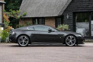 Imagen 5/46 de Aston Martin V12 Zagato (2011)