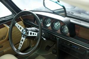 Bild 35/50 von BMW 3.0 CSi (1975)