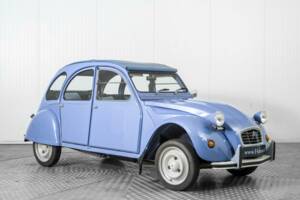 Image 5/50 of Citroën 2 CV 6 (1985)
