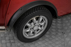 Image 36/50 of Rover Mini 1.3i (1993)