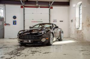 Afbeelding 5/19 van Aston Martin V12 Vanquish S (2005)