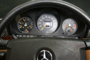 Image 14/50 de Mercedes-Benz 420 SL (1987)