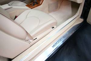 Image 15/30 of Mercedes-Benz SL 500 (2001)