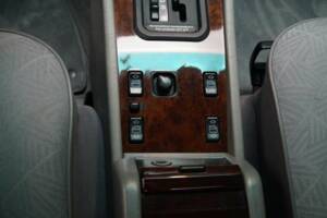 Bild 44/50 von Mercedes-Benz E 280 T (1994)