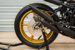 Bild 23/47 von Yamaha TZ 750 (1979)