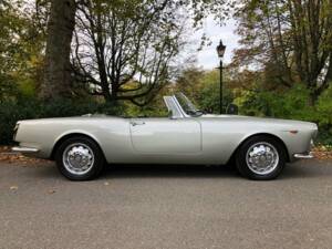 Imagen 5/50 de Alfa Romeo 2600 Spider (1964)