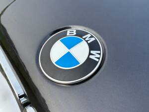Image 27/27 de BMW 320i (1989)
