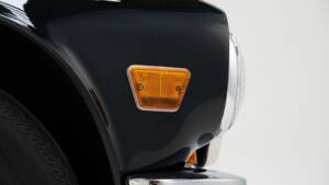 Image 13/15 de Triumph TR 6 (1973)