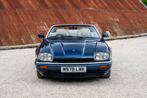Image 4/38 de Jaguar XJS 4.0 (1995)