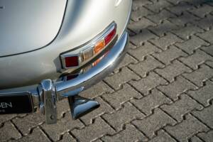 Image 40/43 of Mercedes-Benz 300 SL Roadster (1958)