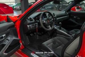 Image 14/23 of Porsche 718 Cayman GTS (2018)