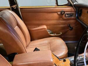 Bild 24/50 von Jaguar XJ 6 4.2 (1972)
