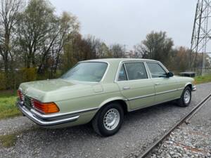 Bild 25/45 von Mercedes-Benz 450 SEL 6,9 (1978)