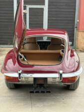 Afbeelding 15/25 van Jaguar E-Type V12 (2+2) (1972)