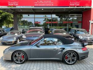 Imagen 25/41 de Porsche 911 Turbo (2009)