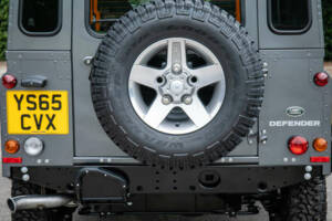 Bild 12/50 von Land Rover Defender 90 (2015)