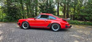 Immagine 27/37 di Porsche 911 Carrera 3.2 (1985)