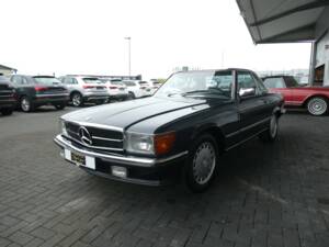 Image 3/25 of Mercedes-Benz 560 SL (1989)