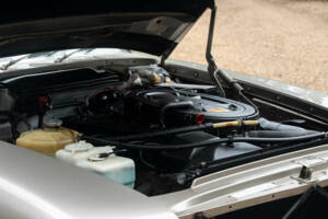 Imagen 49/50 de Mercedes-Benz 300 SL (1989)