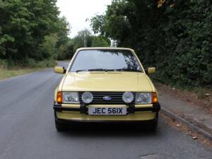Immagine 2/19 di Ford Escort XR3 (1981)