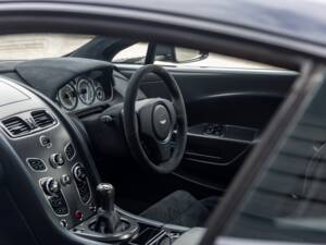 Image 57/65 of Aston Martin Vantage GT8 (2017)