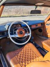 Bild 34/42 von Mercedes-Benz 250 C (1970)