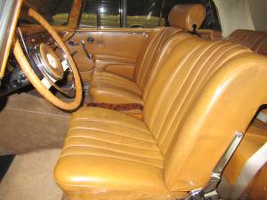 Image 7/17 de Mercedes-Benz 250 SE (1967)