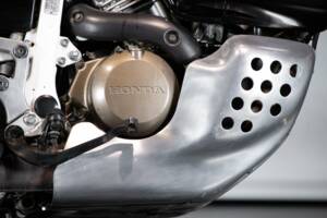 Image 32/50 de Honda DUMMY (1991)