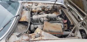 Image 76/122 of BMW 3.0 CSi (1975)