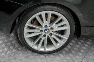 Image 31/50 de BMW 120i (2008)