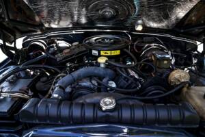 Bild 16/44 von Jeep Grand Wagoneer (1988)